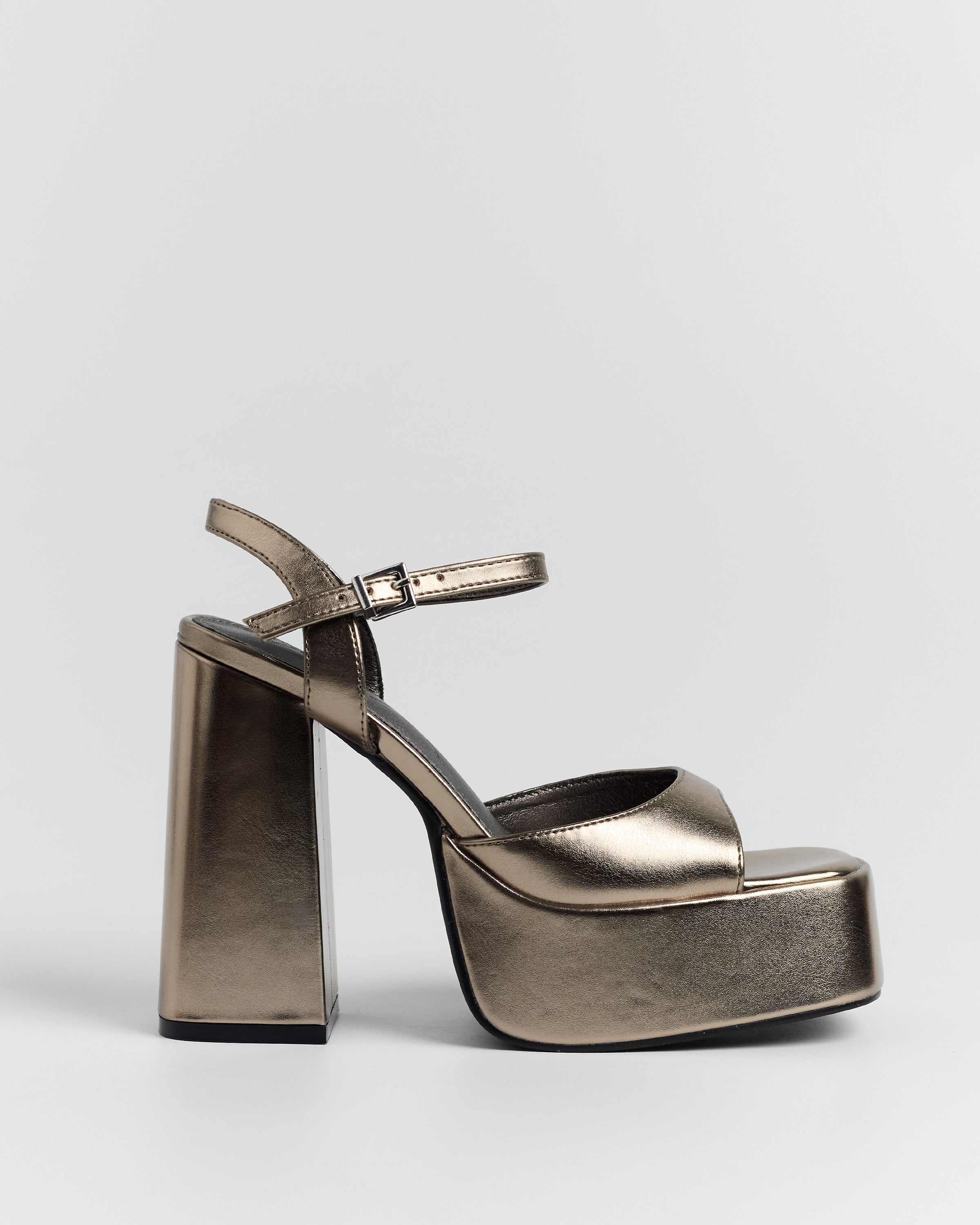 MIM Sandalia de tacón Dominic Metalizado