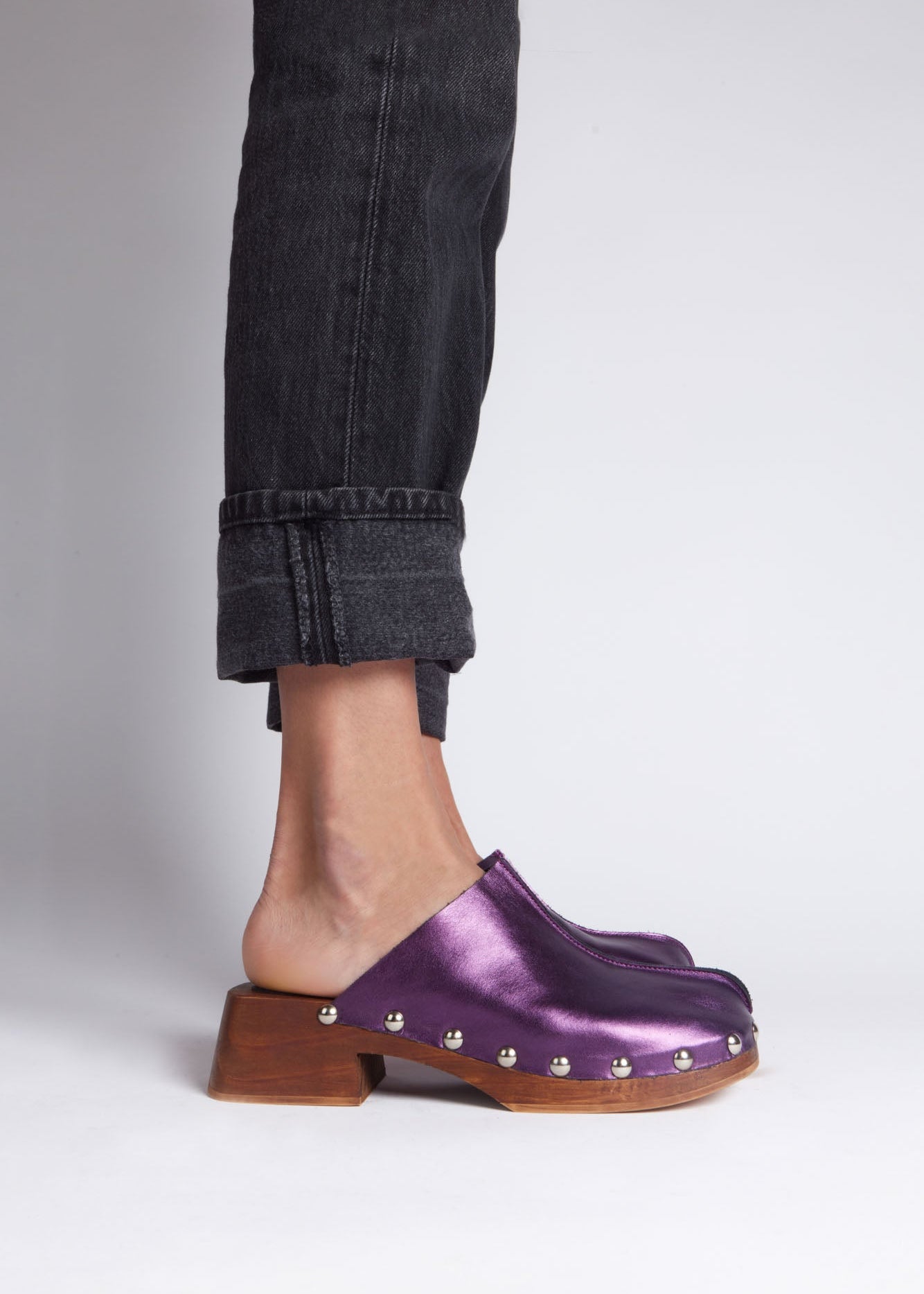 MIM Sandalia de tacón LEVI MORADO