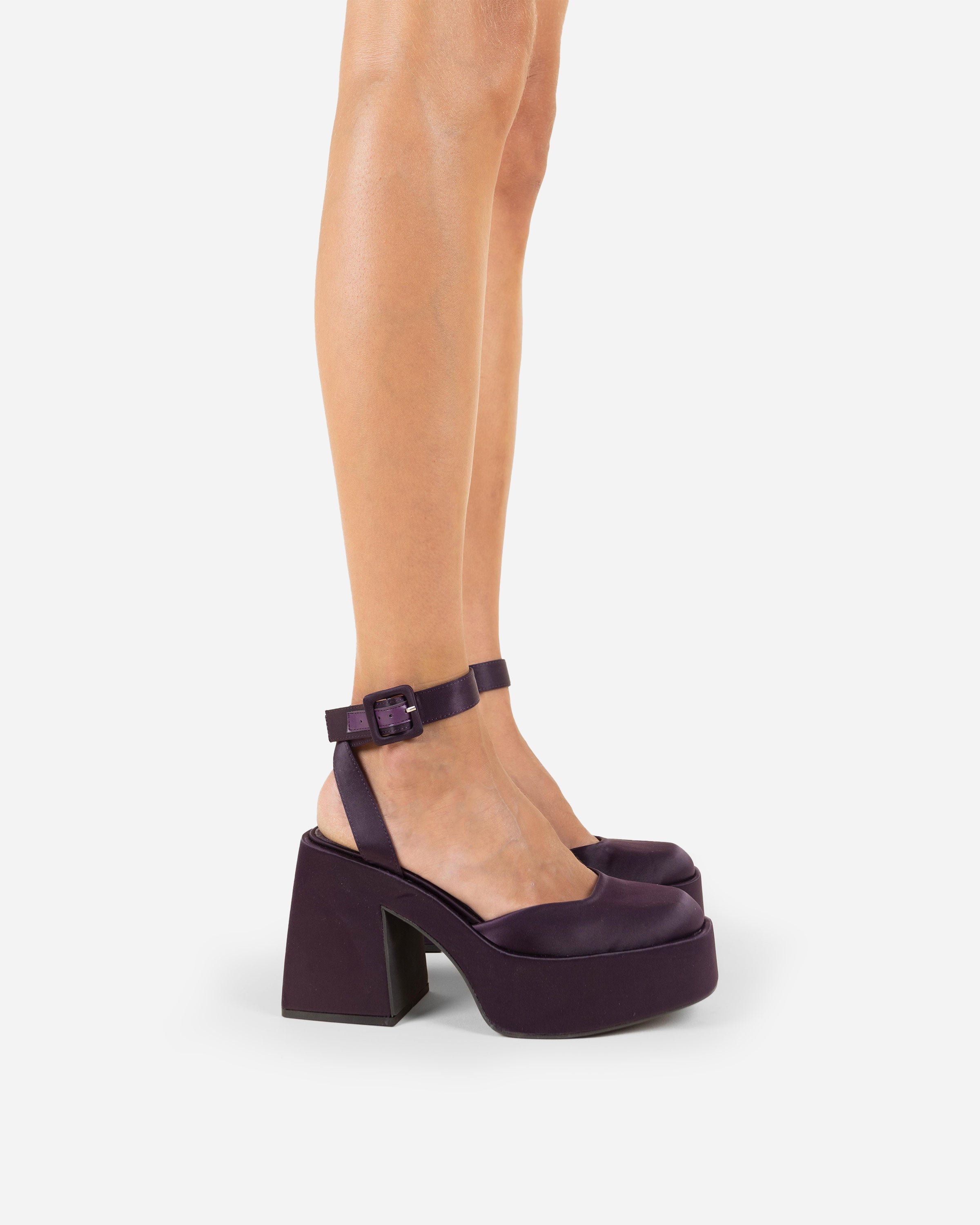 MIM Sandalia de tacón TINA MORADO