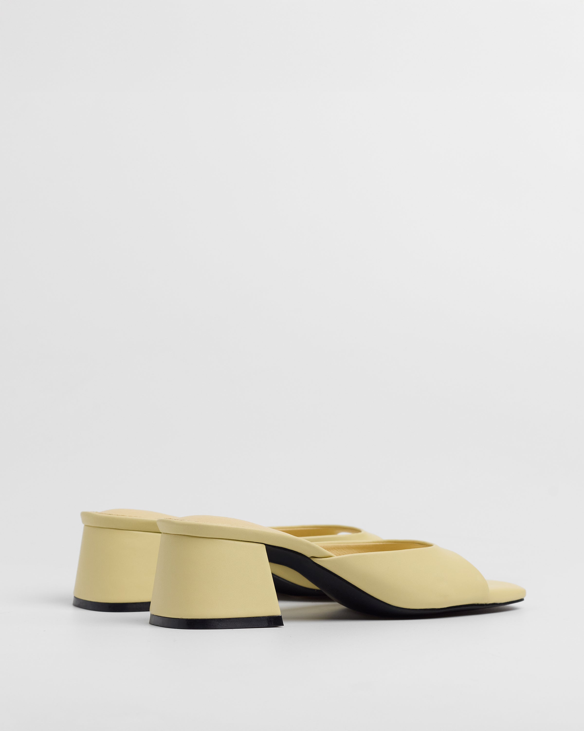 MIM Sandalia de tacón Murfy Amarillo
