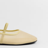 MIM Zapato cerrado Fler Amarillo