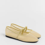 MIM Zapato cerrado Fler Amarillo
