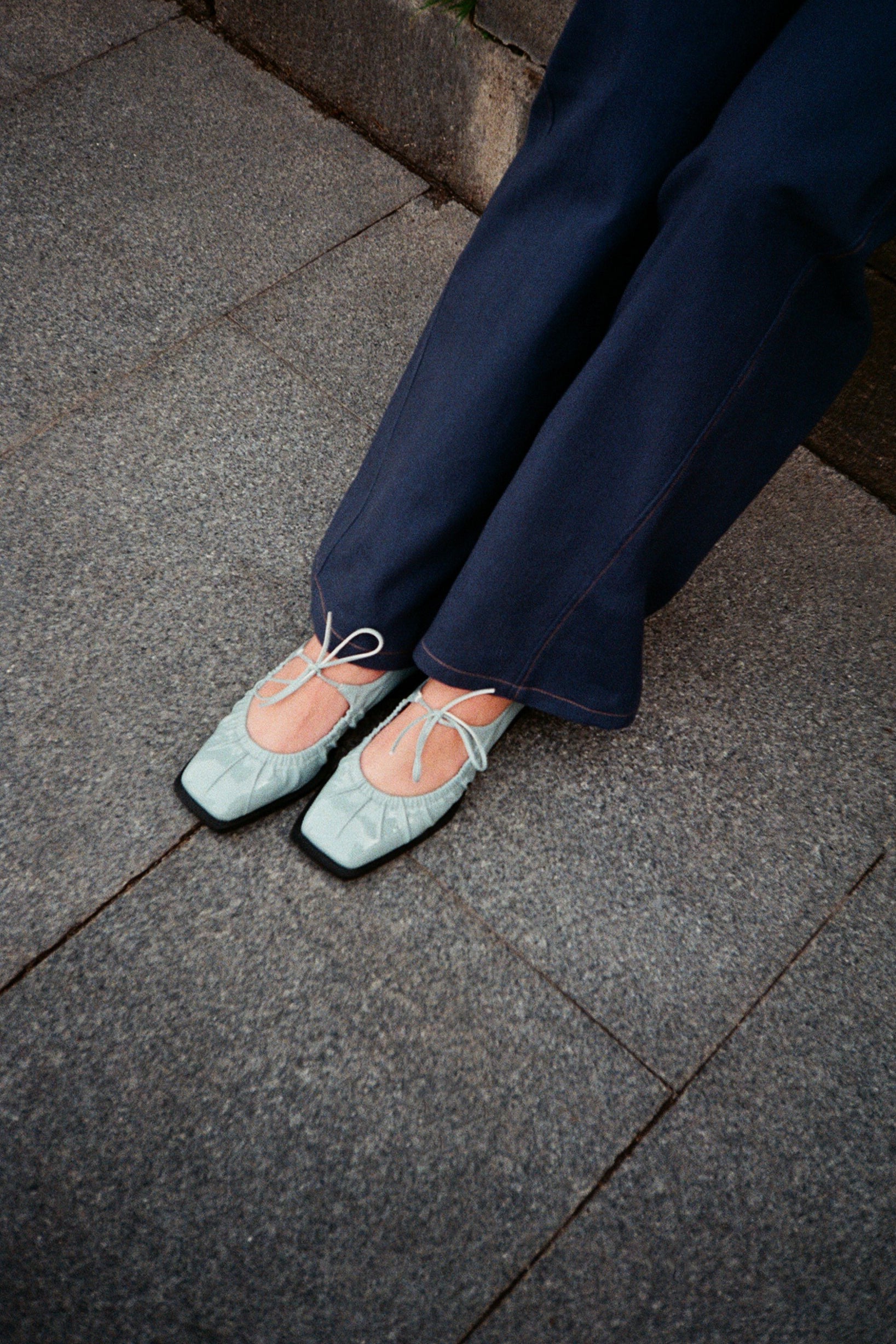 MIM Zapato cerrado Mace Celeste
