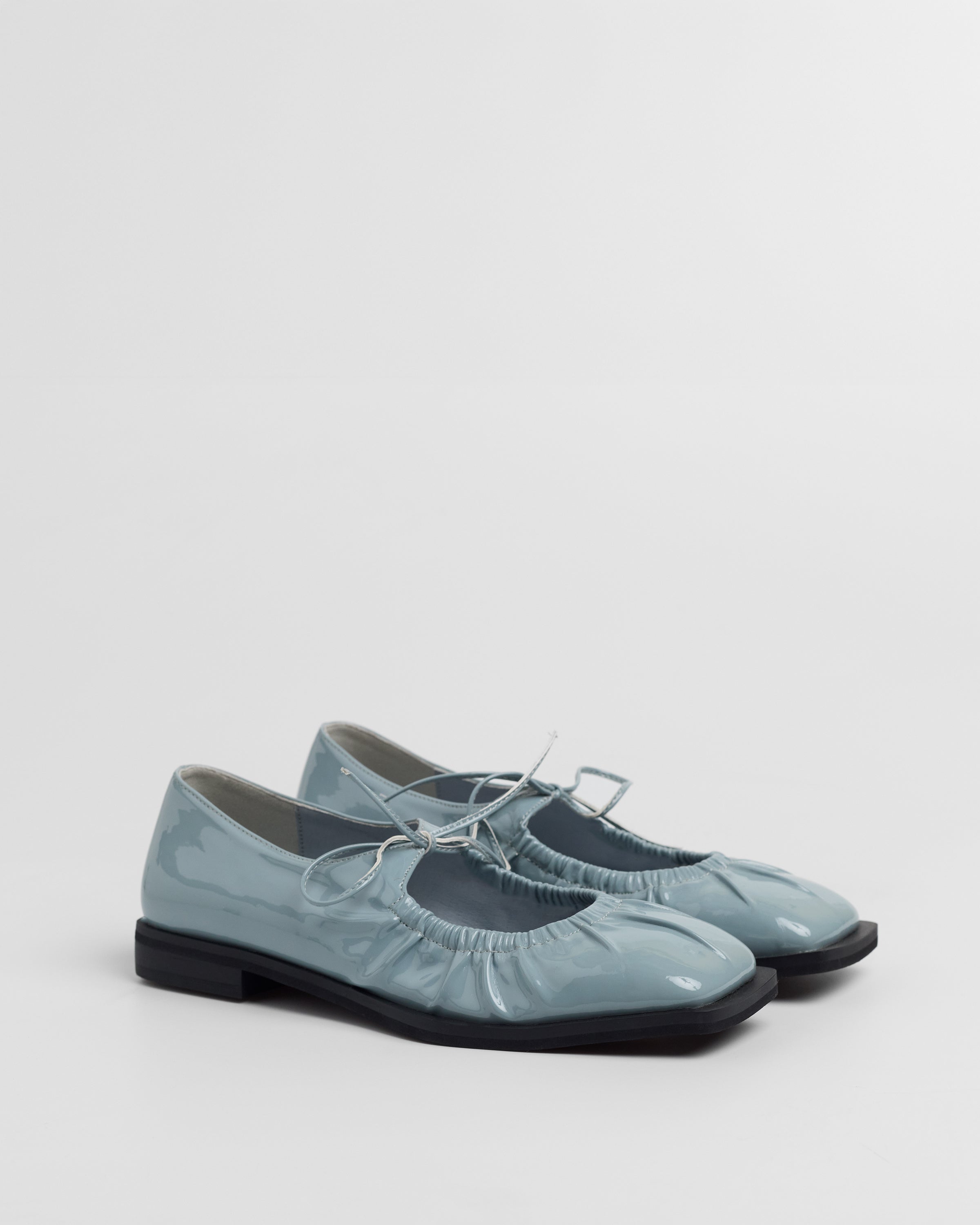 MIM Zapato cerrado Mace Celeste