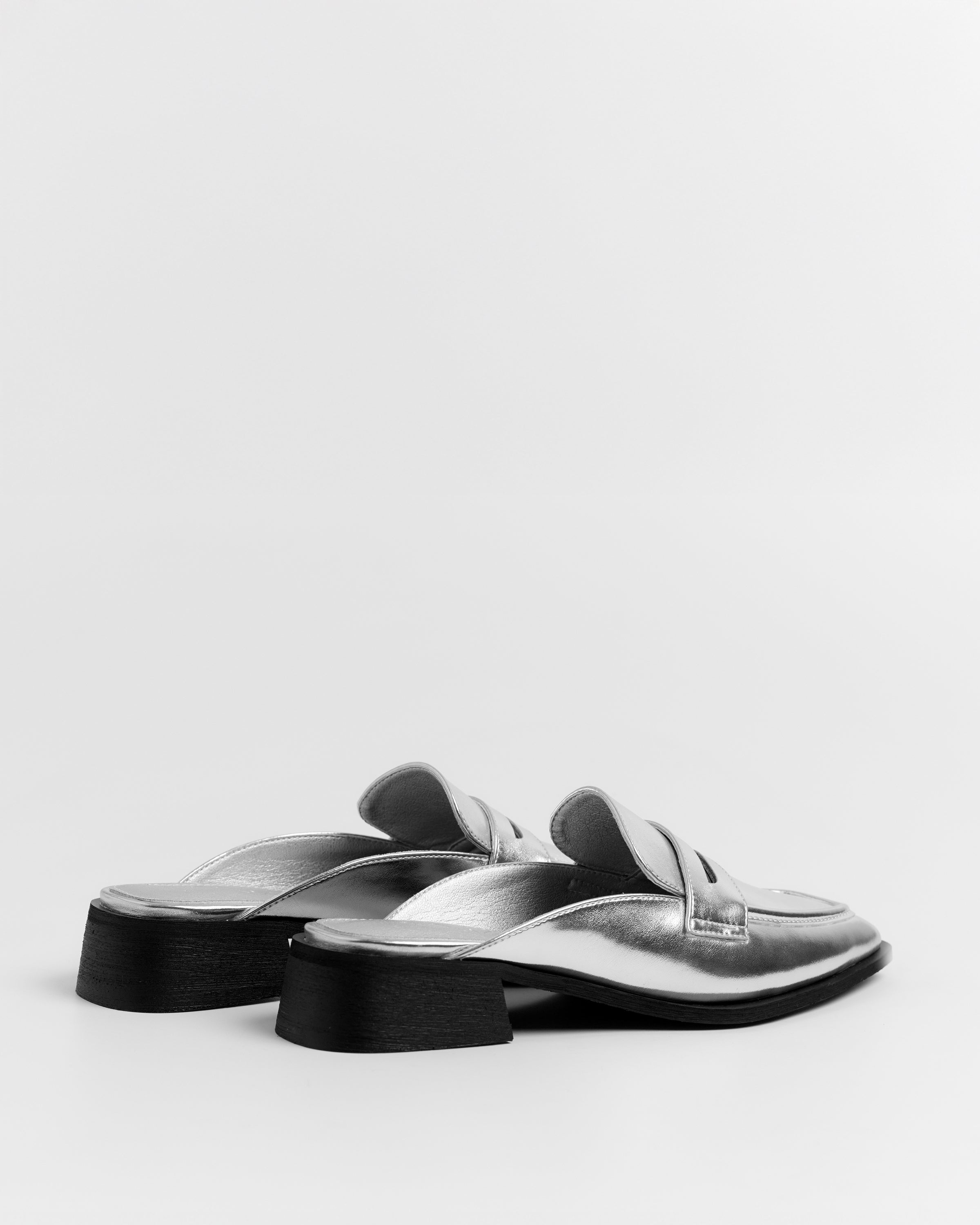 MIM Zapato cerrado Malcon Plata